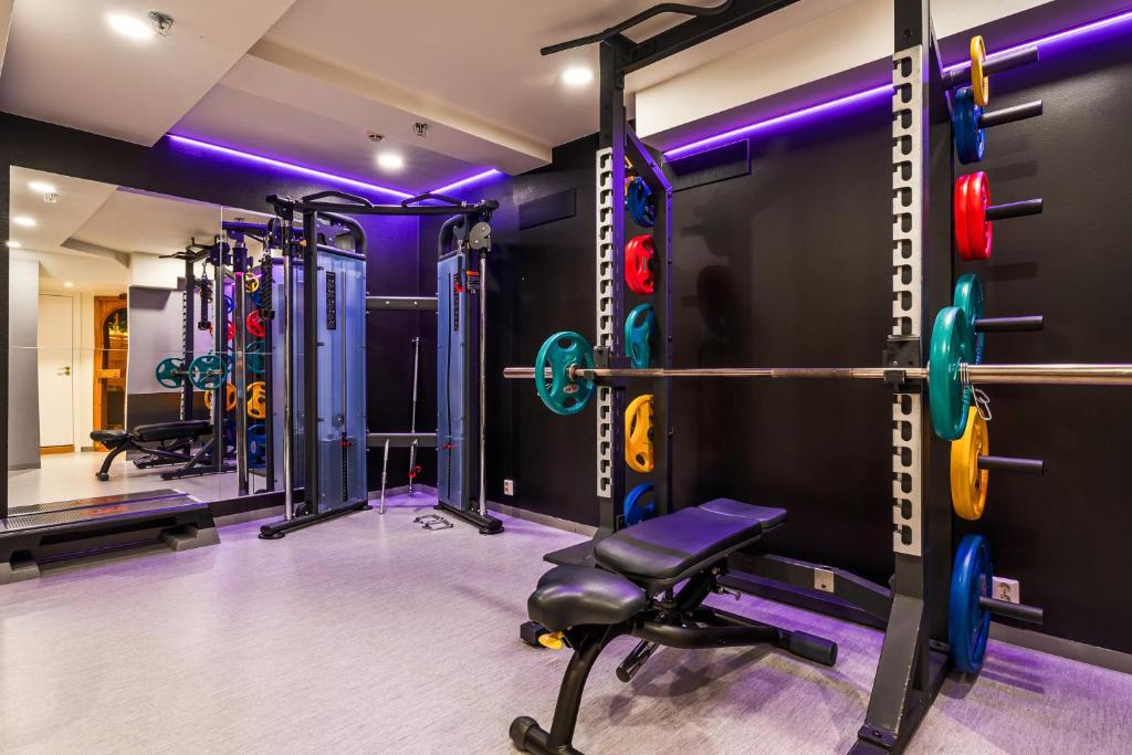 Fitness centrum a/nebo fitness zařízení v ubytování Home Hotel Bryggen