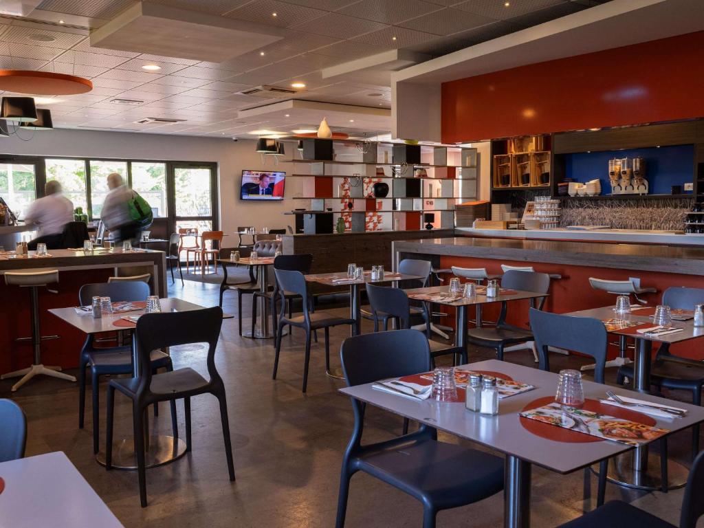 Restaurace v ubytování ibis Styles Romans-Valence Gare TGV