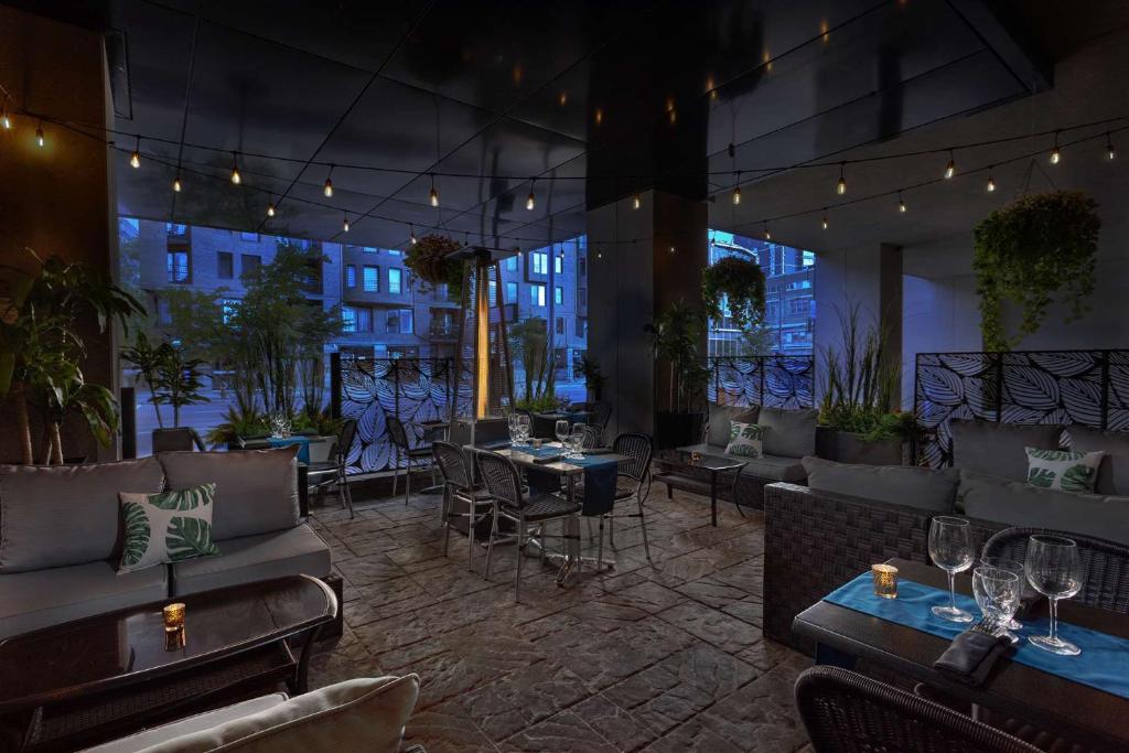 Hilton Garden Inn Montreal Centre-Ville - Resim 7