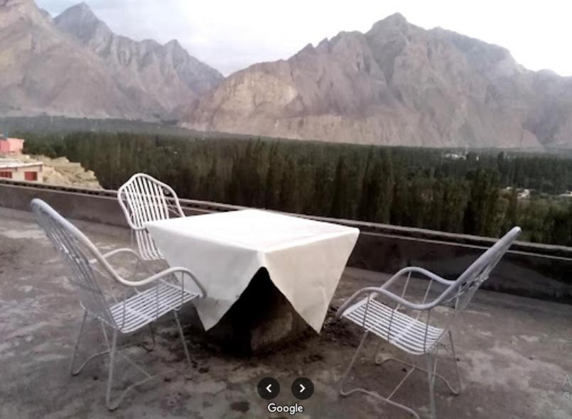 山景或在酒店看到的山景