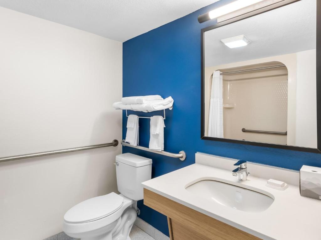Spark by Hilton Augusta - King Room Met Badkuip - Mobiliteit/gehoortoegang