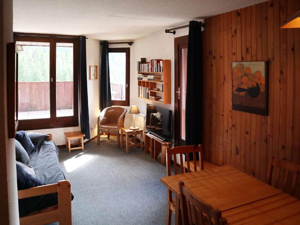 Duplex 8 pers, exposé sud, terrasse, 6ème étage, proche pistes, bien équipé - FR-1-322-106 - Housity