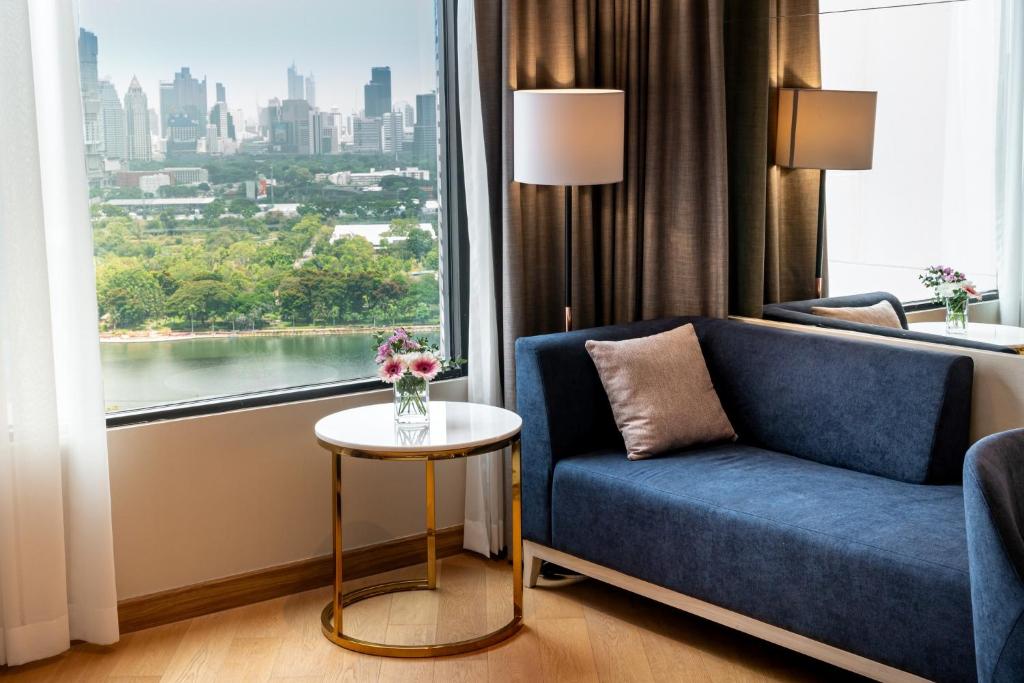 Posezení v ubytování Rembrandt Hotel Bangkok