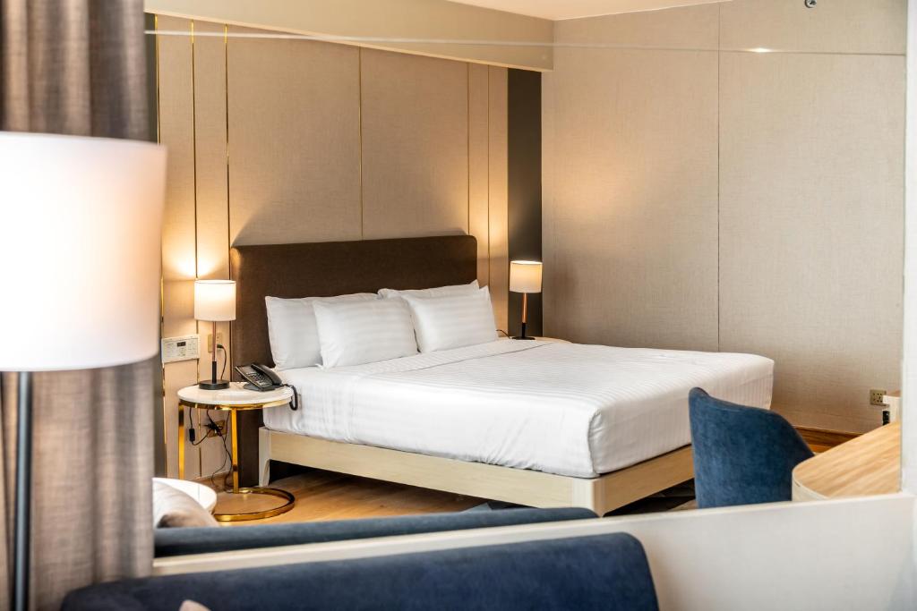 Rembrandt Hotel Bangkok - Premier King Room