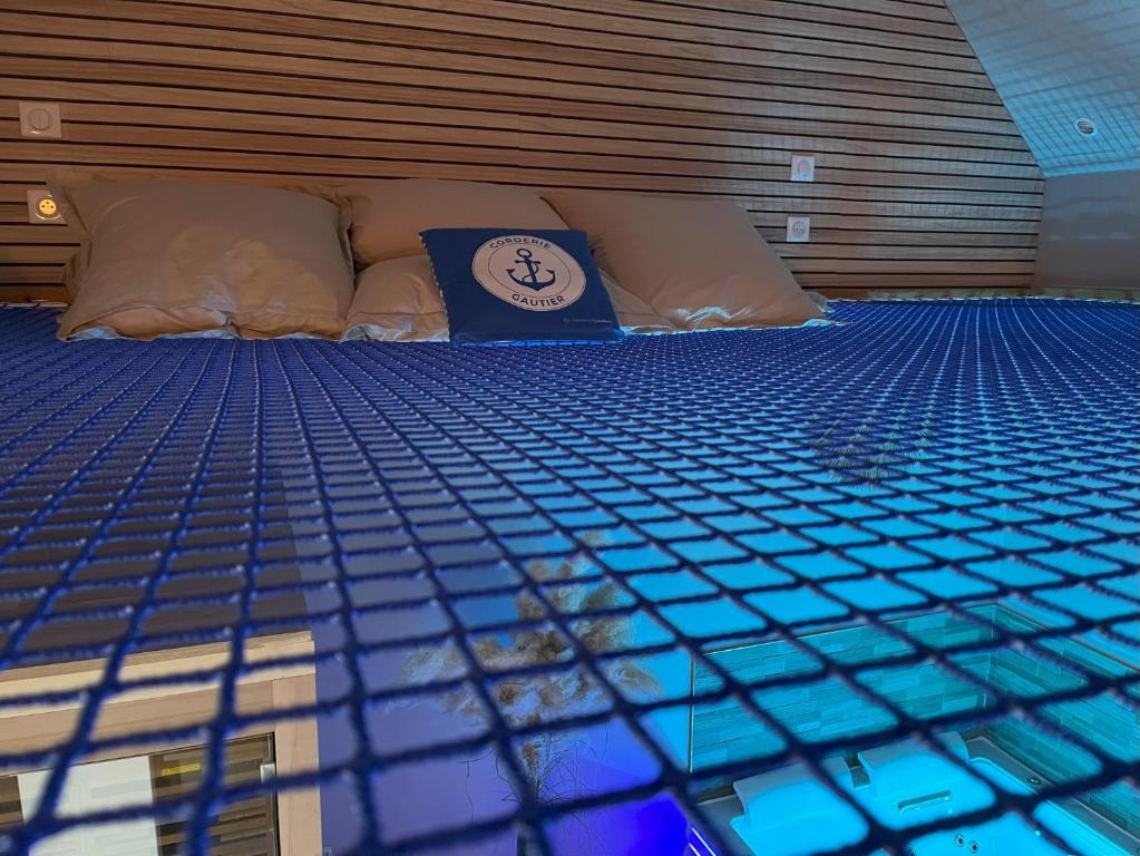 L'Écrin d'Azurite - Zimmer Mit Queensize-Bett Und Whirlpool