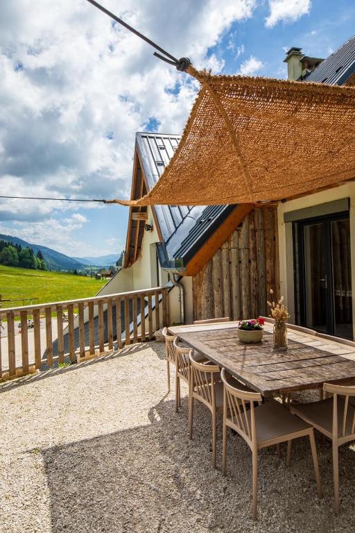 Balkón nebo terasa v ubytování Gîte La Résilience, sur la piste de ski d'Autrans