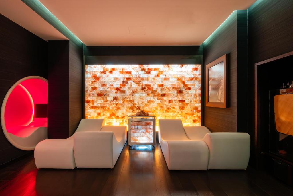 ROMEO Napoli - Resim 22