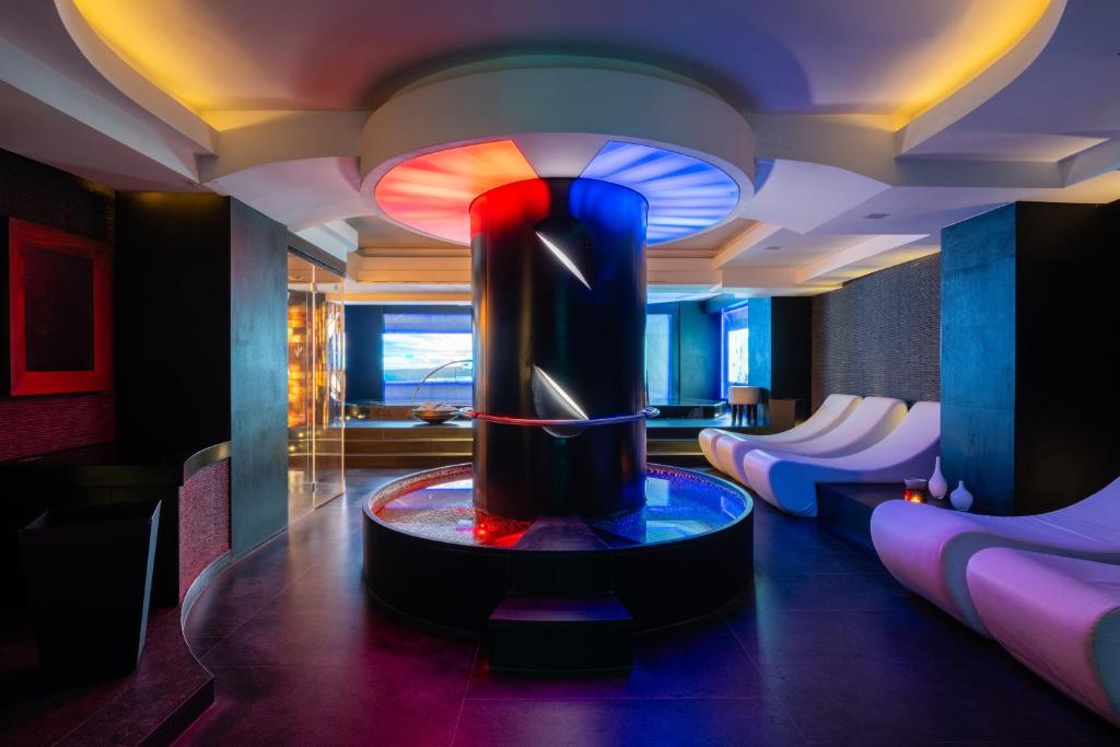 ROMEO Napoli - Resim 21