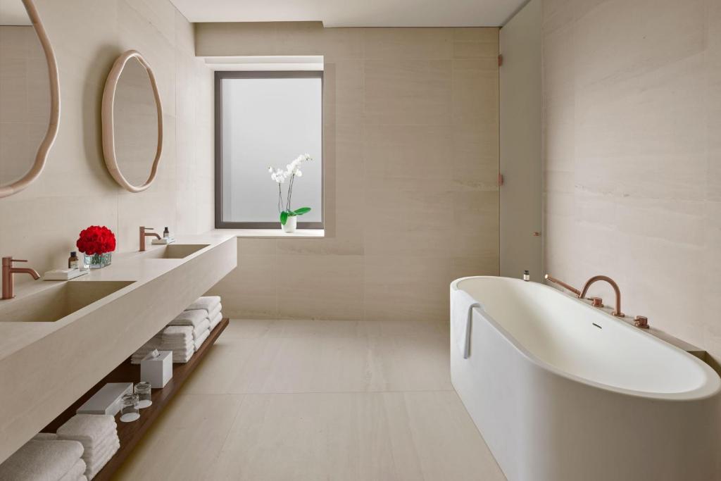 The Madrid EDITION - Resim 31