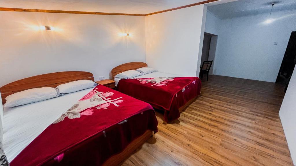 Postel nebo postele na pokoji v ubytování Selis Manor