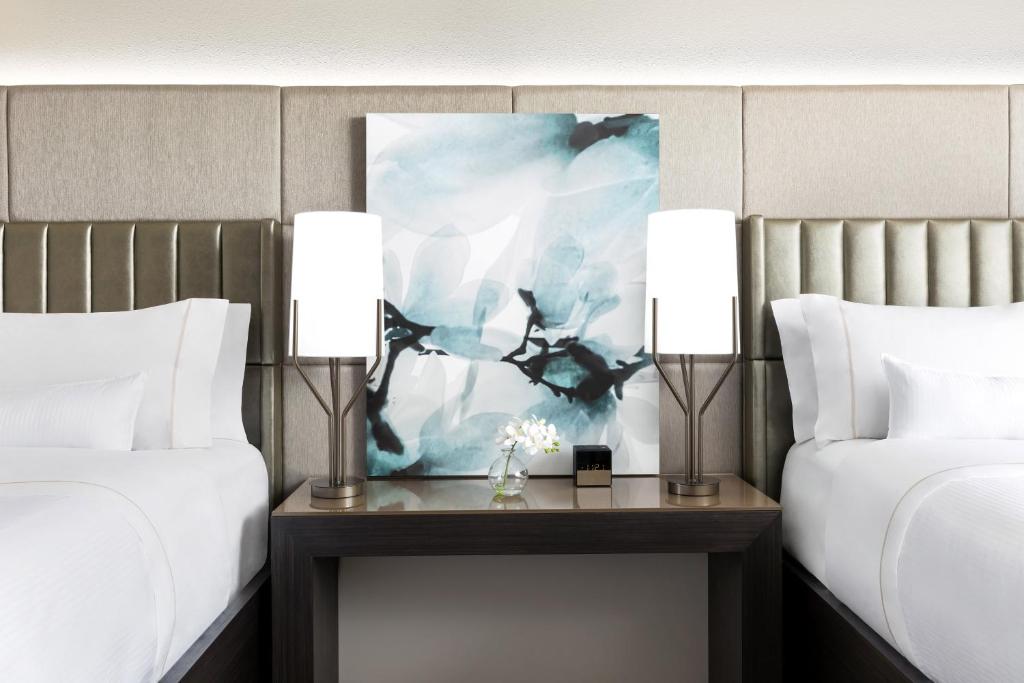 The Westin New Orleans - Deluxe Queensielkamer Met Twee Queensize Bedden En Uitzicht Op De Rivier