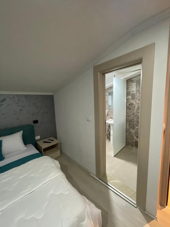 Apartments Zejak - 1