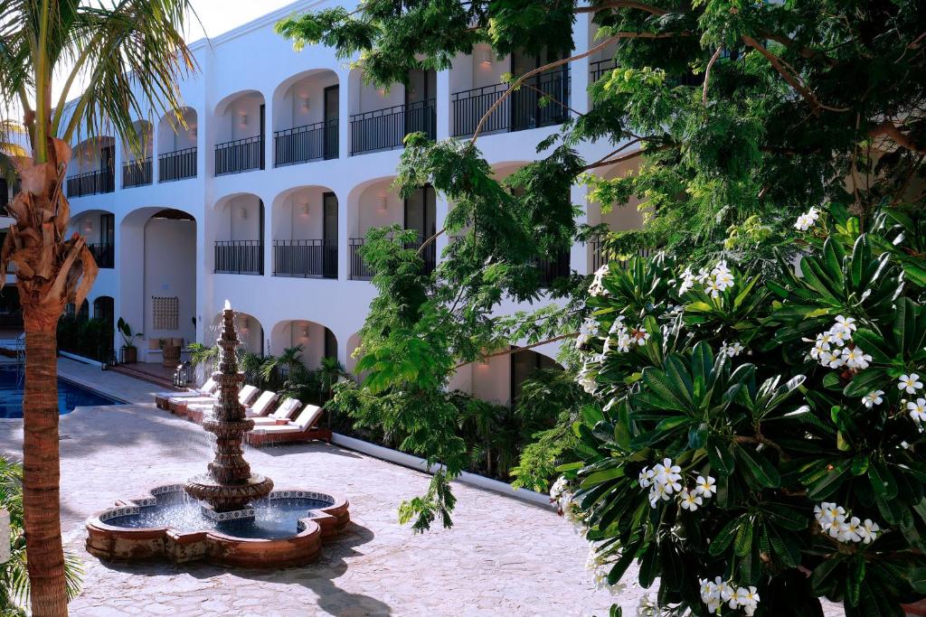 Tropicana Los Cabos, Tapestry Collection by Hilton photo