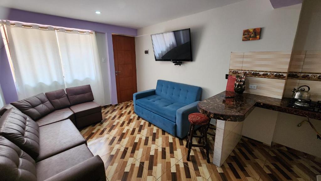 Posezení v ubytování TRANSFER VIP HOSTEL