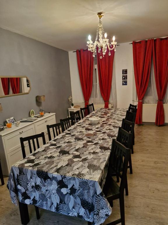 Restaurace v ubytování La Demeure de l'étrier - Baie de Somme - 12 personnes