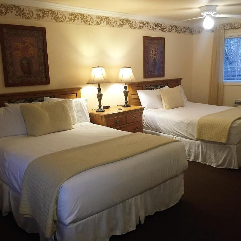 Strawberry Valley Inn - 豪华两张大号床
