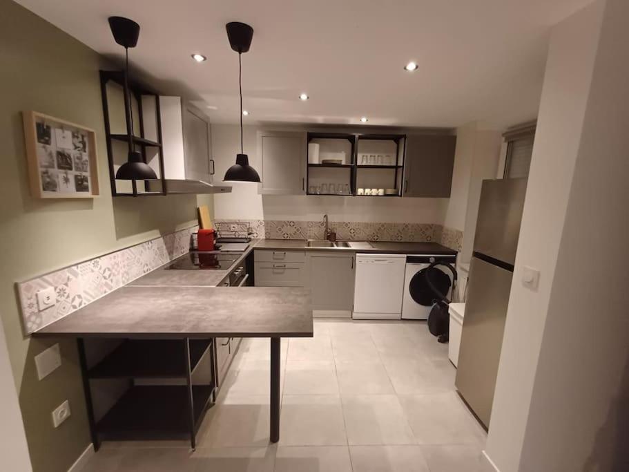 Entire house with arcade machine in a private backyard, 3 bedrooms, 1 bathroom, 1 leaving room with convertible sofa and open kitchen – photo 21