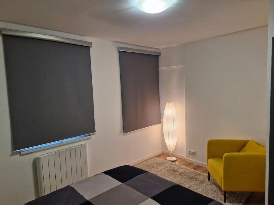 Entire house with arcade machine in a private backyard, 3 bedrooms, 1 bathroom, 1 leaving room with convertible sofa and open kitchen – photo 42