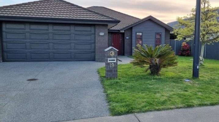 The Best Place - Frimley - Resim 1