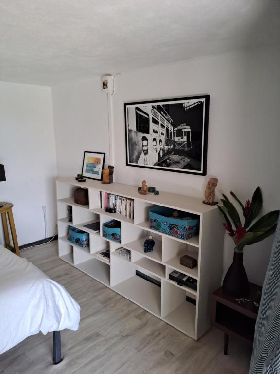 Postel nebo postele na pokoji v ubytování Studio d'Artiste
