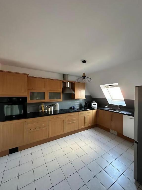 Superbe Duplex proche Centre ville Parking gratuit – photo 4