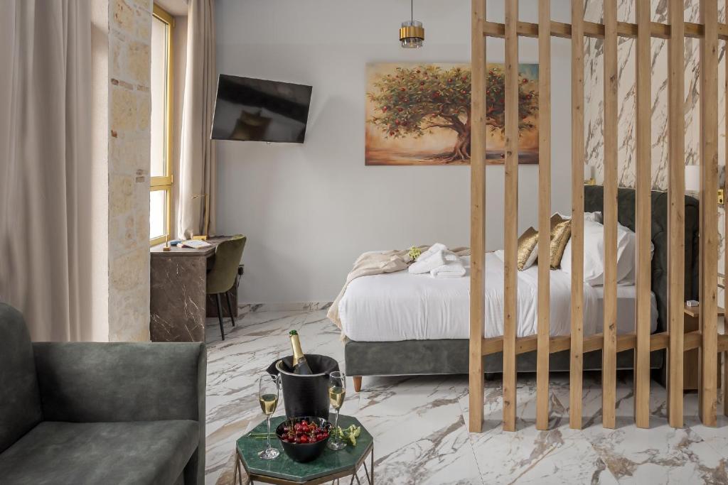 Royal Gold City Suites by Omilos Hotels - 16