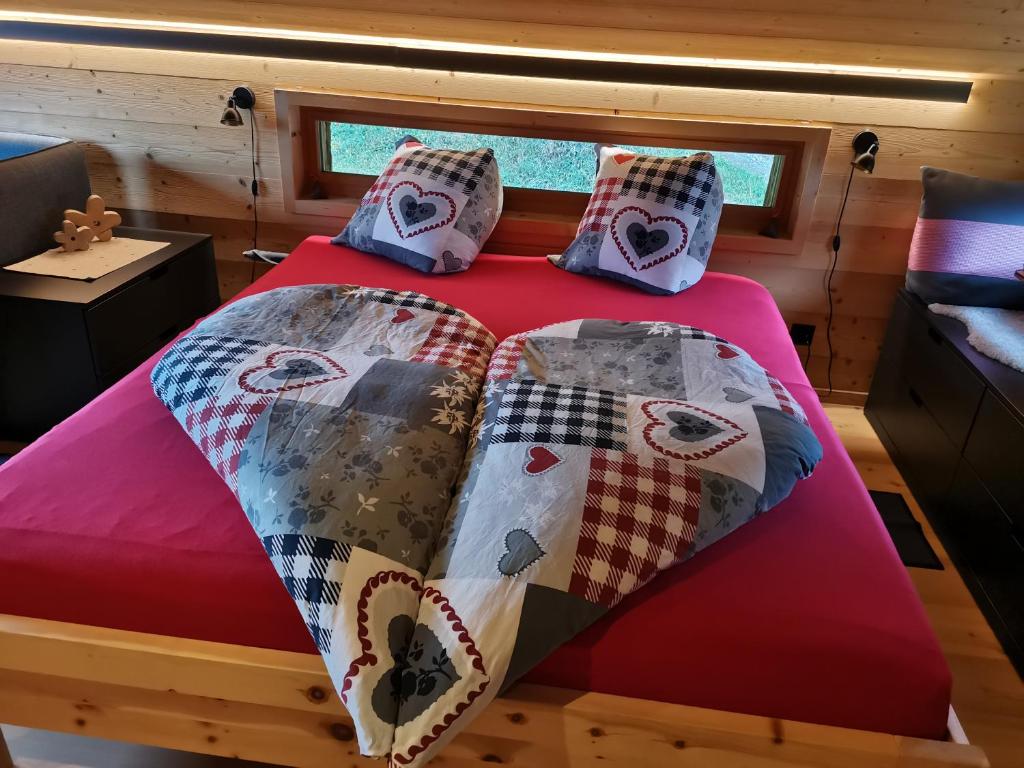 Postel nebo postele na pokoji v ubytování "forno one" - Bürchen Moosalp