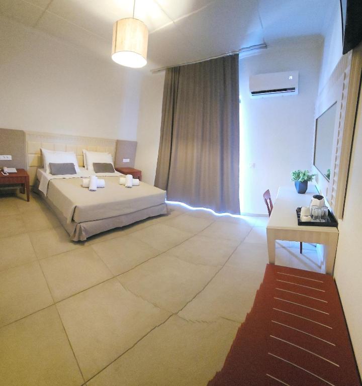 
Annex Two Bedroom Family Suite Room with Shared Bathroom
