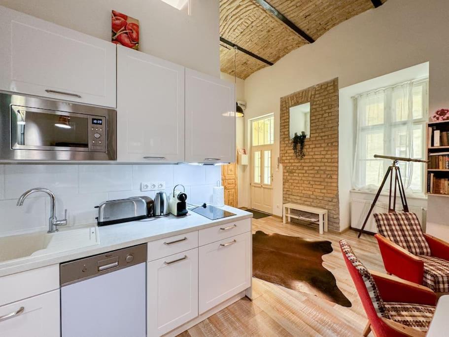 Elegant Garden Flat 1085 Budapest, Horánszky utca 23 kép - 1