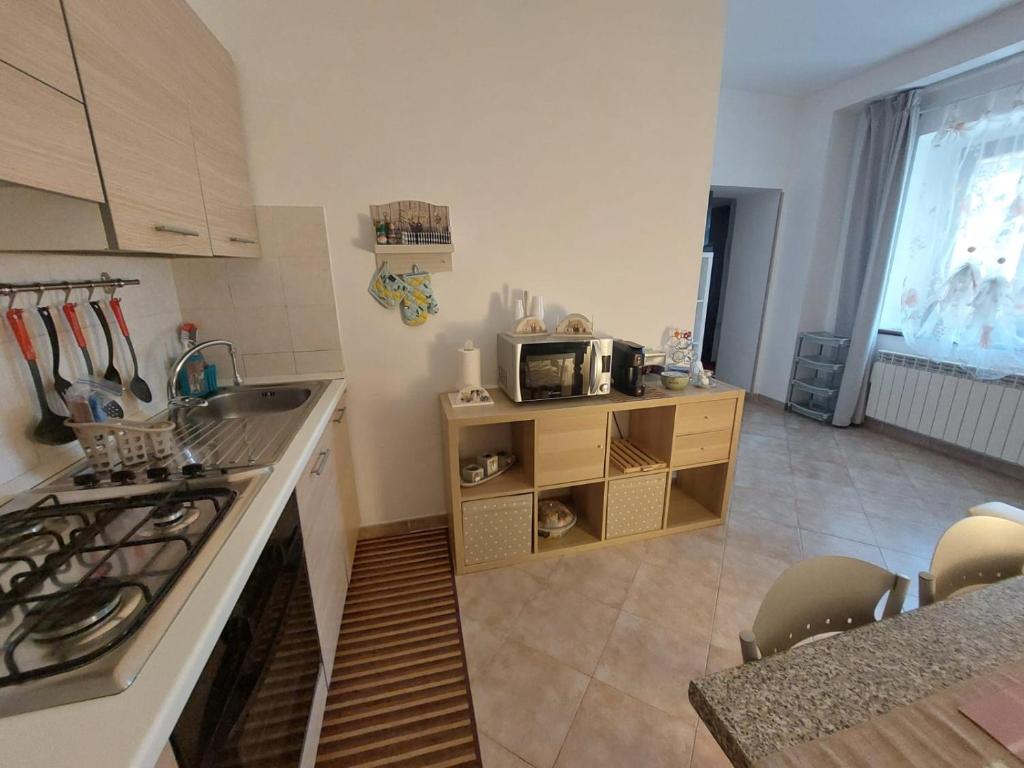 Kuchyň nebo kuchyňský kout v ubytování La Casa di Alberto