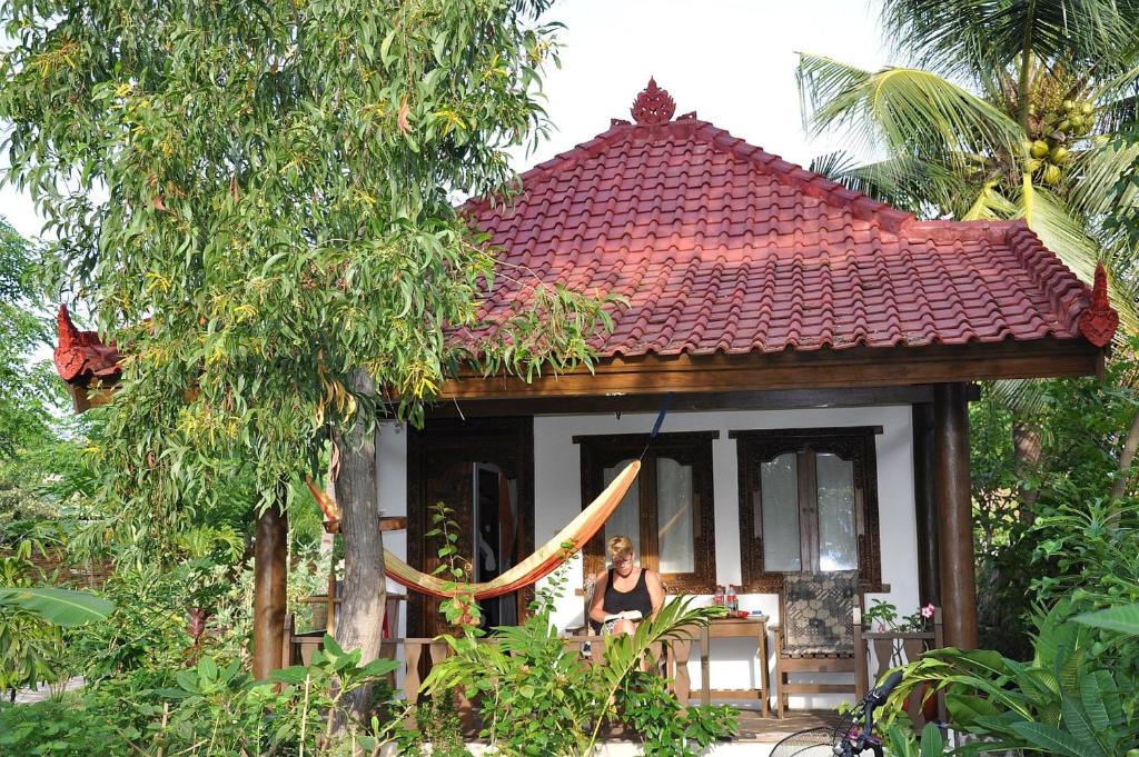 Mango Dive & Bungalow - 2