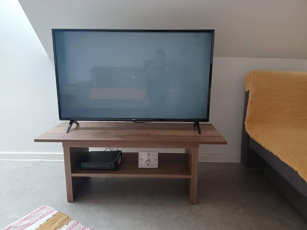 A television and/or entertainment centre at Atkacs Home