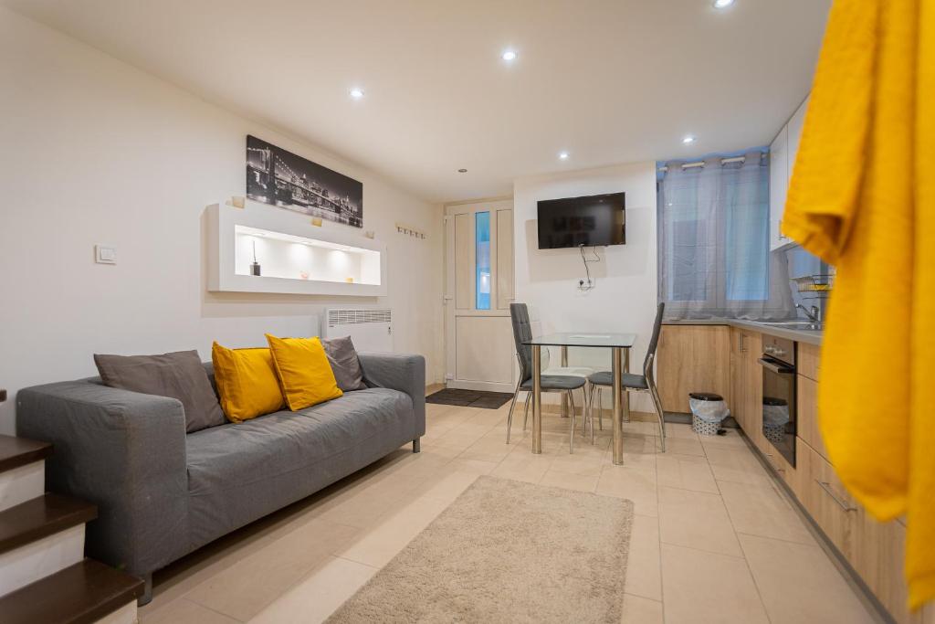 One-bedroom apartment in the heart of Budapest, Rakoczi 1088 Budapest, Rákóczi út Ground floor kép - 1