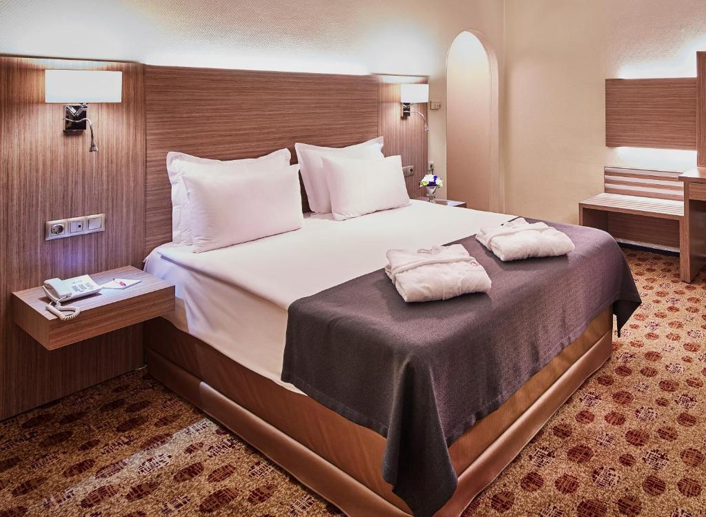 Güneş Hotel Merter - Budget Double Room