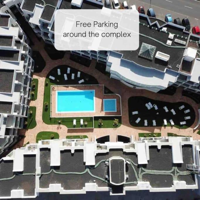 The swimming pool at or close to La Cabanana - Apartment w pool and high-speed WiFi