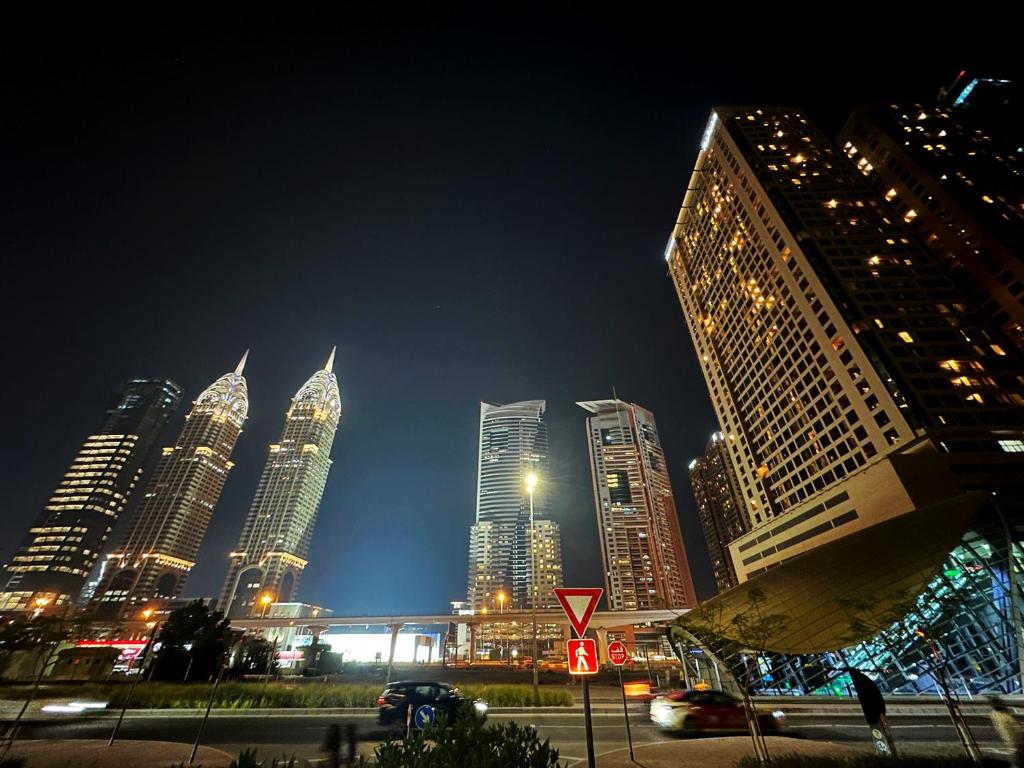 Nespecifikovaný výhled na destinaci Dubaj nebo výhled na město při pohledu z ubytování v soukromí