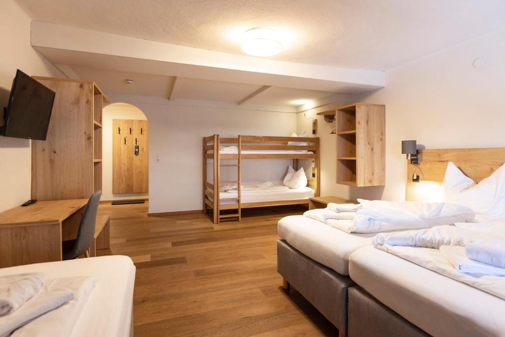 Hotel Pinzgauerhof - Inclusive Evening Dinner - 15