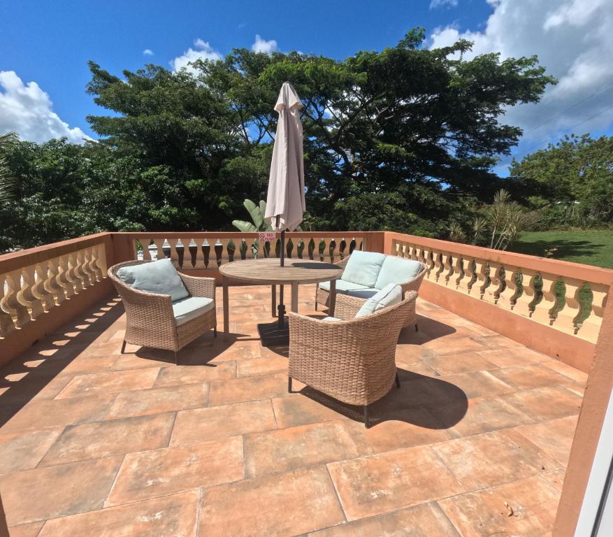 Balkón nebo terasa v ubytování Isla Hermosa Guesthouse