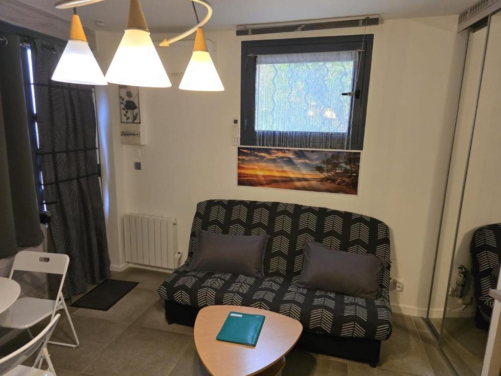 Studio tout équipé et chaleureux en rez de chaussée, parfait pour explorer Montpellier - 11
