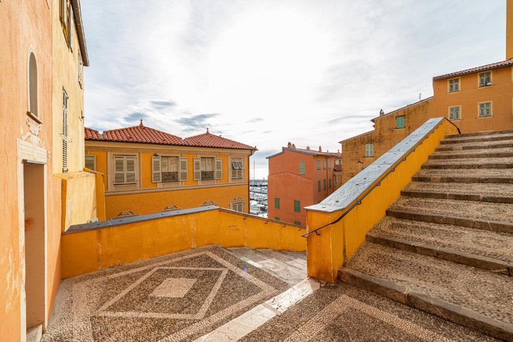 Zdjęcie z galerii obiektu Acquassoma Vielle Ville Duplex w Mentonie