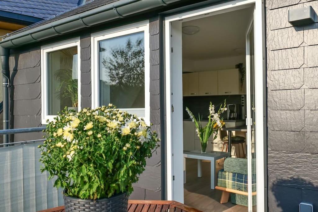 Patio nebo venkovní prostory v ubytování Wunderschöne Ferienwohnung mit Balkon in Aue