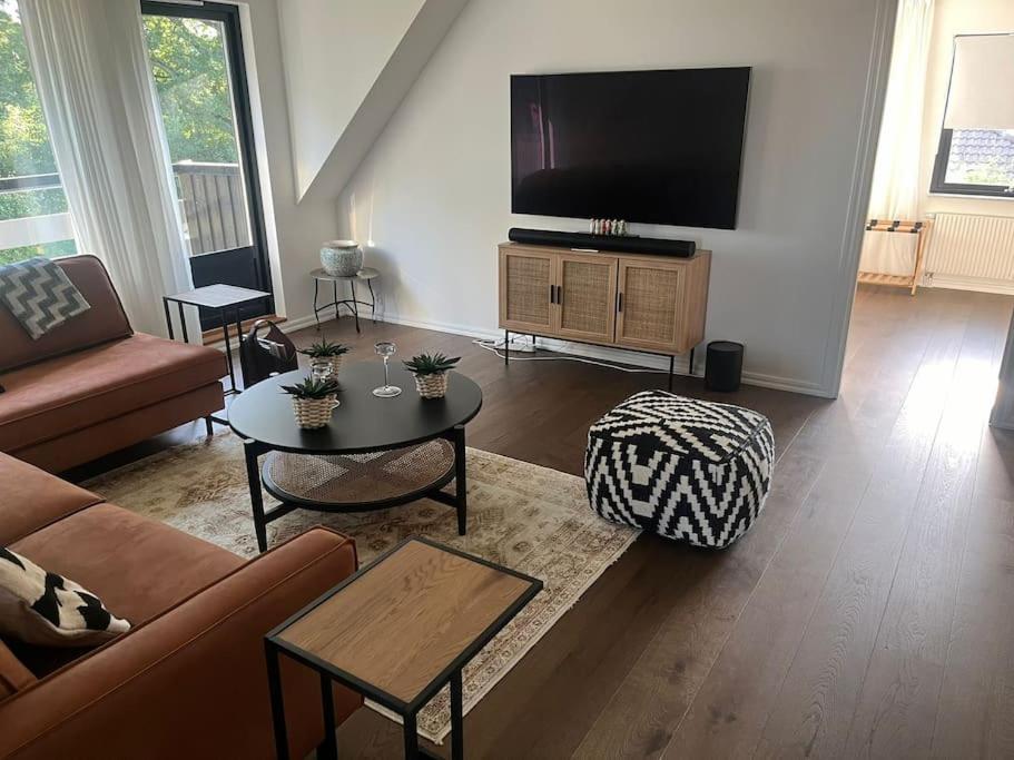 TV a/nebo společenská místnost v ubytování Peacefull Oasis in Helsingborg