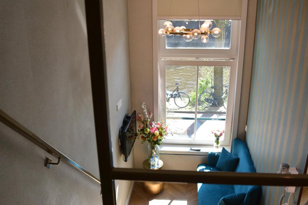 The LIF Boutique - Resim 29