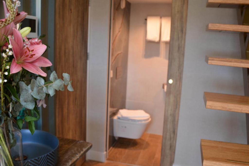 The LIF Boutique - Resim 28