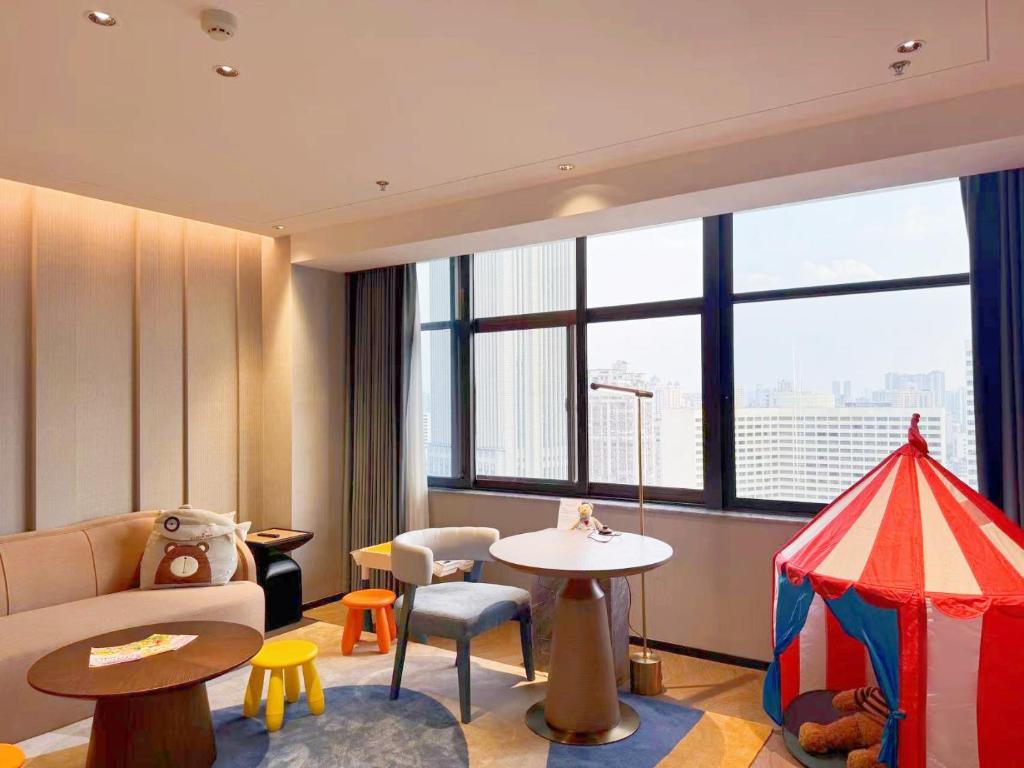 Posezení v ubytování Guangzhou Baiyun Hotel