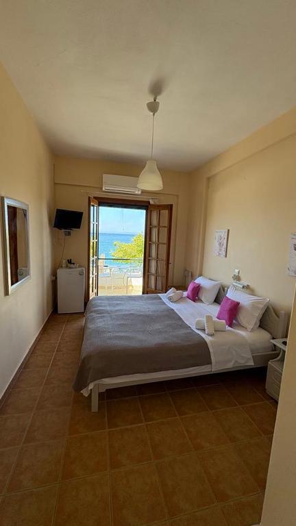 Postel nebo postele na pokoji v ubytování romanza rooms