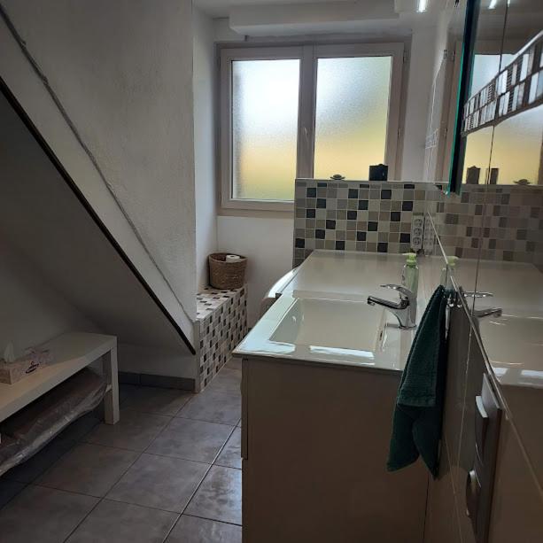 Fotografie z fotogalerie ubytování Au petit bois magique v destinaci Payrac