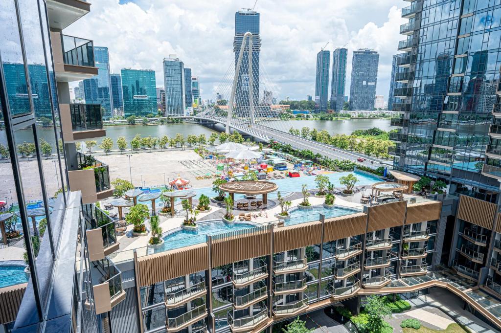 The Metropole Opera Residence by KayStay, TP. Hồ Chí Minh (cập nhật giá năm  2024)