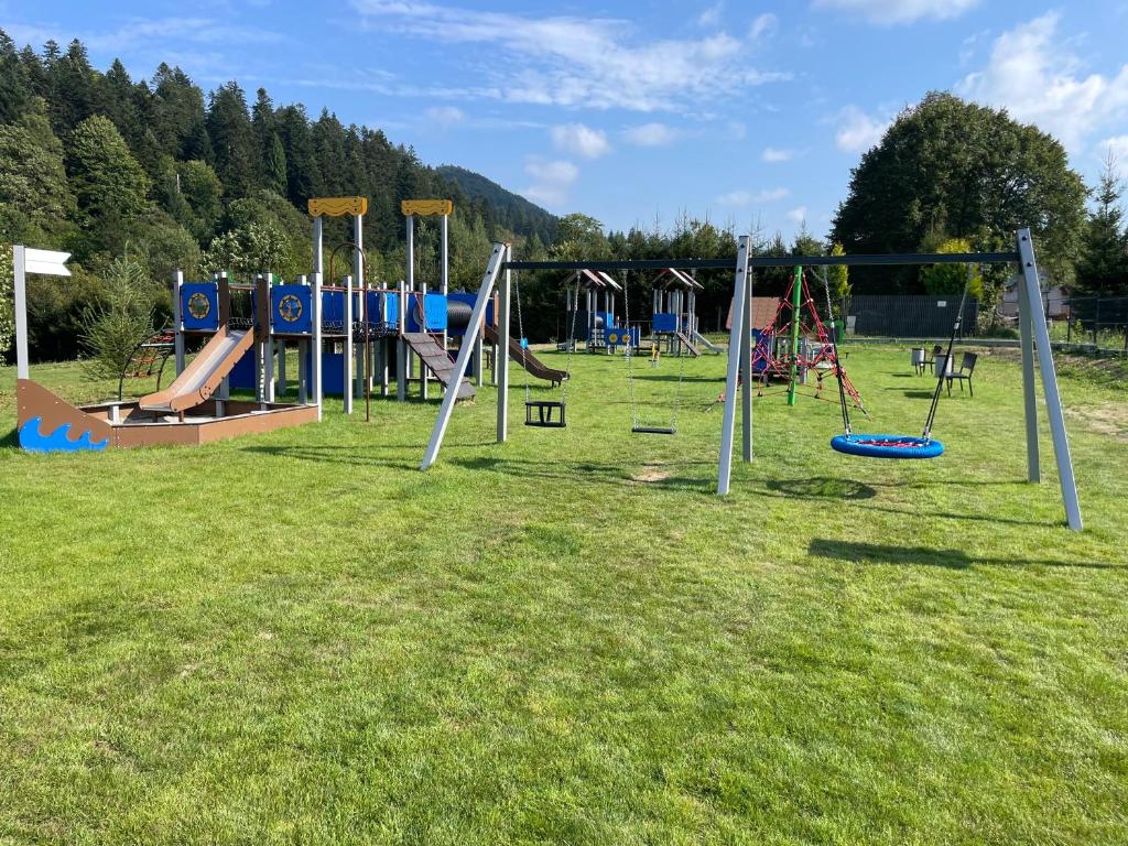 Plac zabaw dla dzieci w obiekcie Jabłonki Resort&Spa