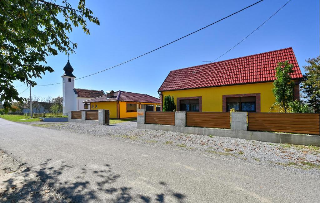 Okolie dovolenkového domu